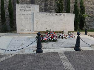 2018 07 05 TOULON LE CNR REND UN HOMMAGE AUX VICTIMES DU 5 07 1962 D ORAN (22)